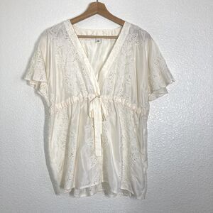 Banana Republic Cream Blouse